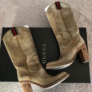 Gucci Tan Suede Pull On Boots